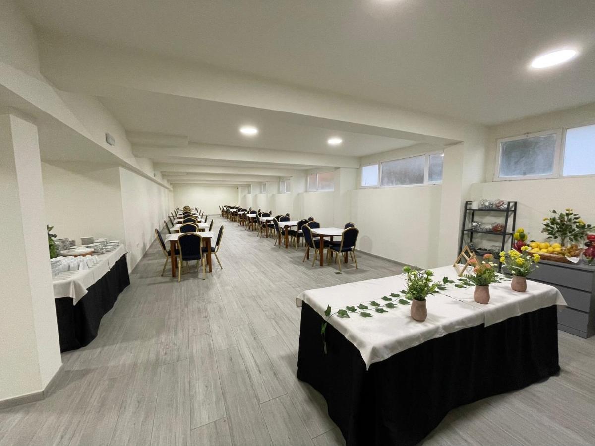 Hotel La Mota By Punta25 Hotels Group メディナ・デル・カンポ エクステリア 写真